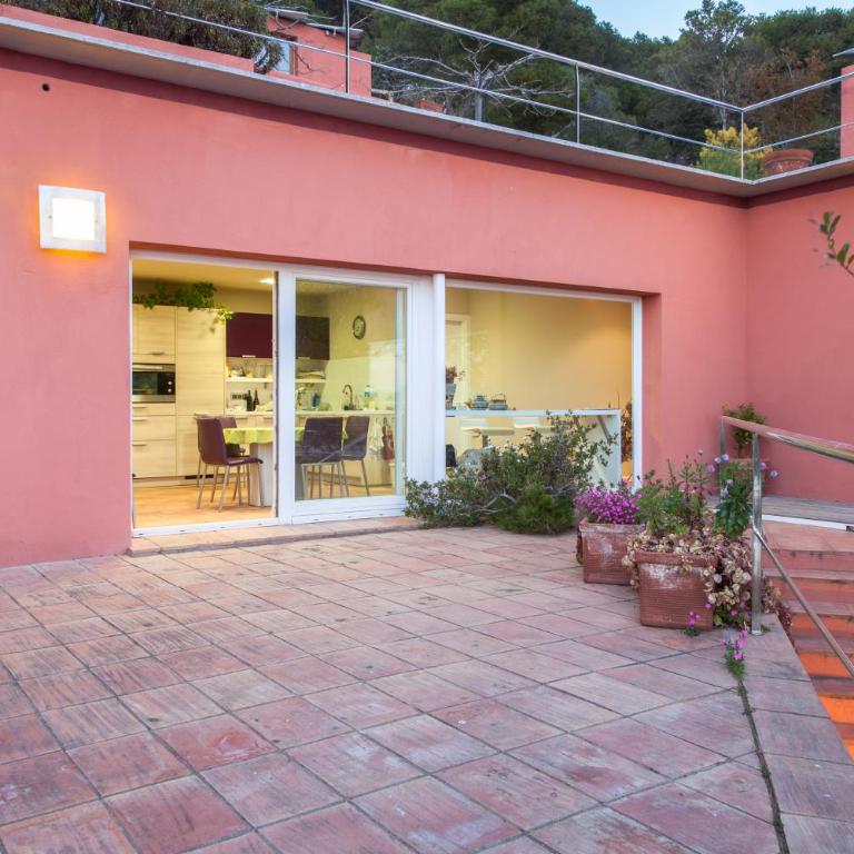 Impresionantes vistas al mar con piscina privada - Four-Bedroom House - 18