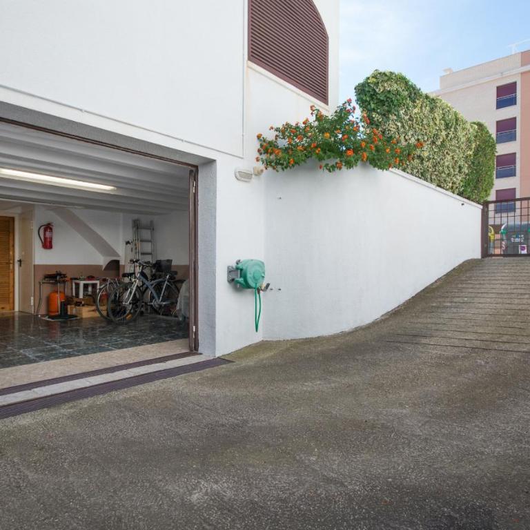 R17 Casa MERCÉ RODOREDA - Casa - 14