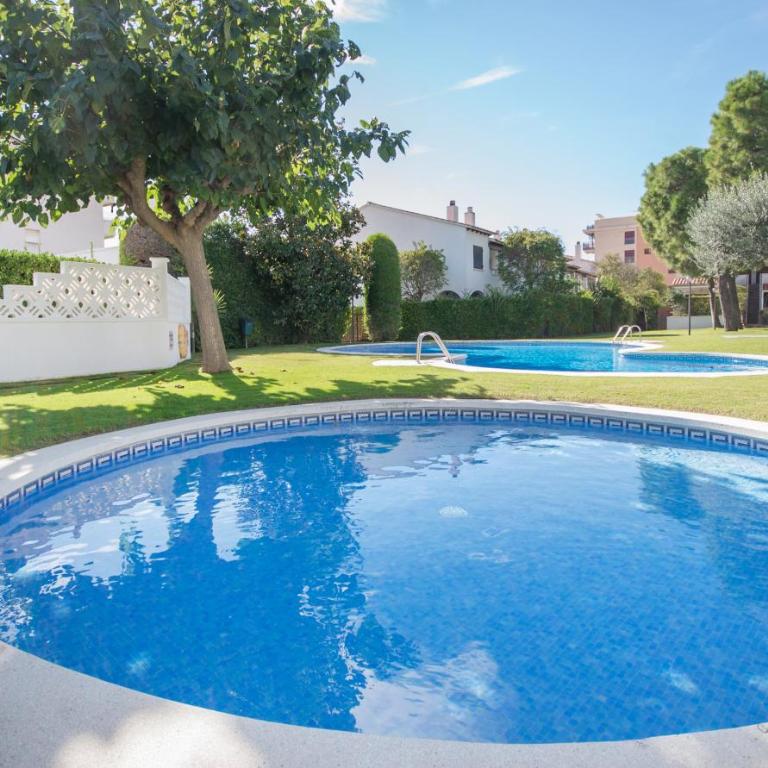 R17 Casa MERCÉ RODOREDA - Casa - 2