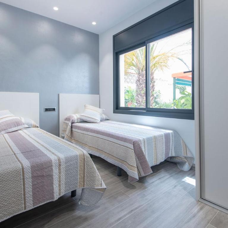 R94 Chalet con piscina privada 20m de la playa Calafell - Villa - 18