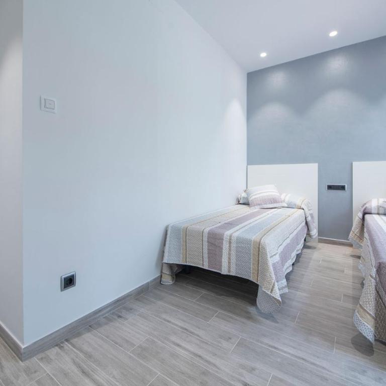 R94 Chalet con piscina privada 20m de la playa Calafell - Villa - 19