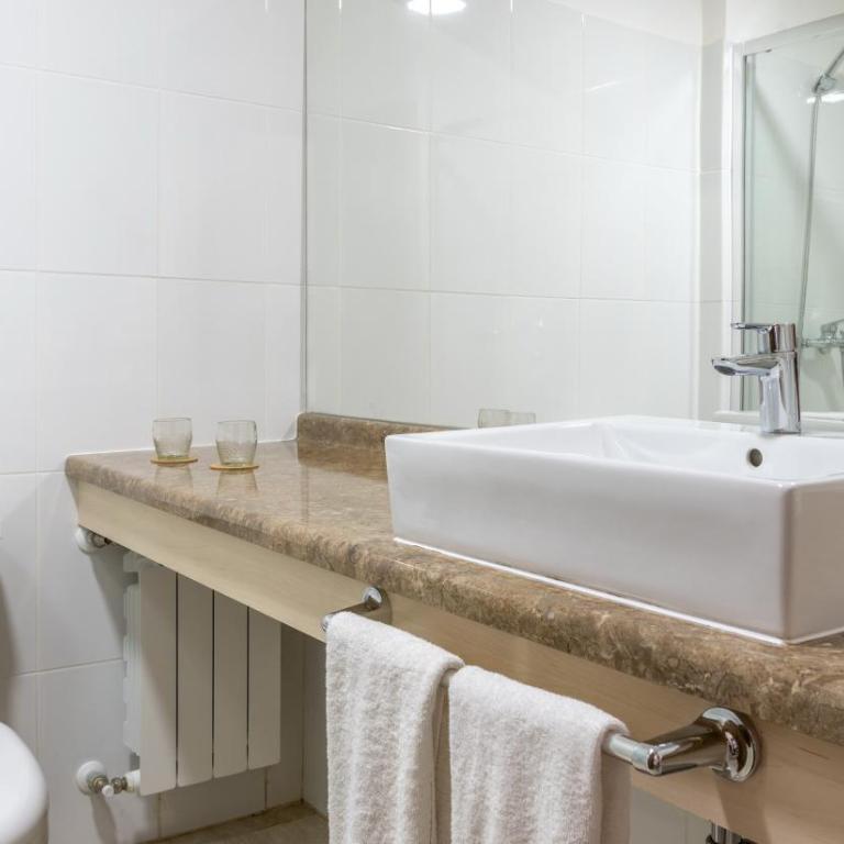Río Serrano Hotel + Spa - Habitación Doble Clásica - 1 o 2 camas - 6