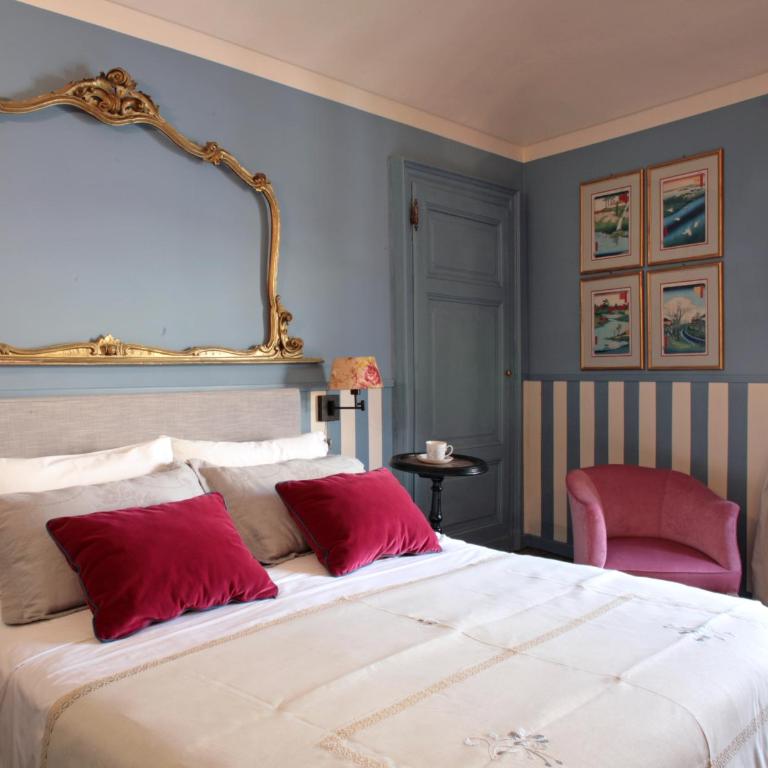 Colazione in Piazza Castello - Suite with Balcony - 3