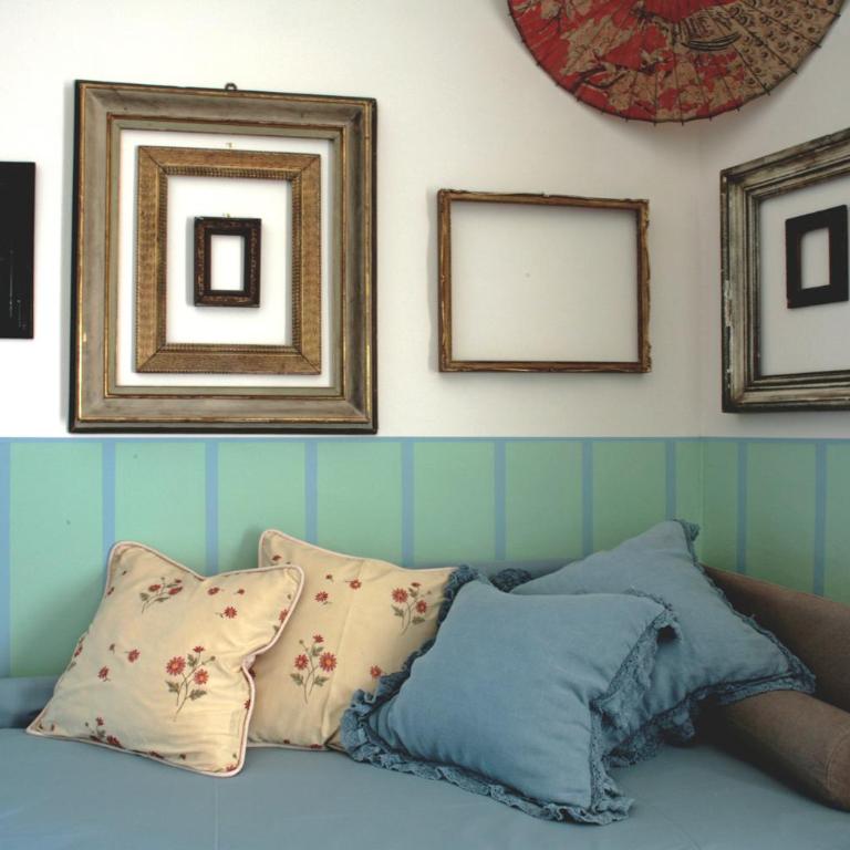 Colazione in Piazza Castello - Family Room with Balcony and External Private Bathroom - 5