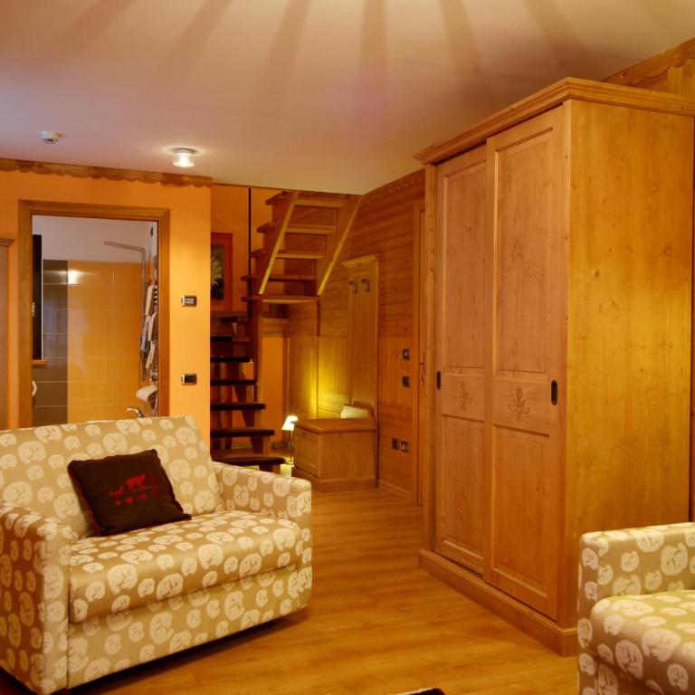 Hotel Boton D'Or & Wellness a La Thuile - Suite Familiare su 2 Livelli (2 Adulti + 2 Bambini) - 5