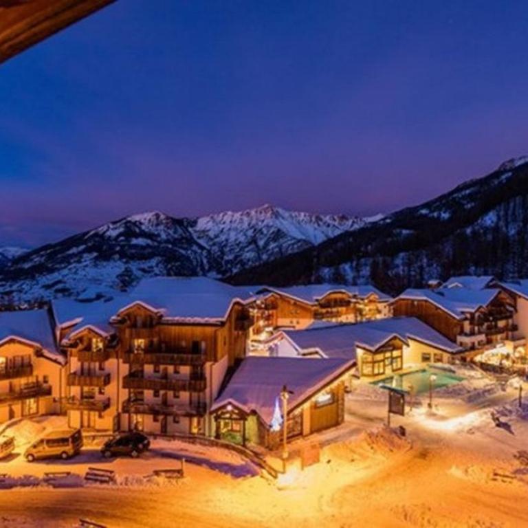 Appartement vue exceptionnelle, parking privatif, piscine - Appartamento con Vista Montagna - 38