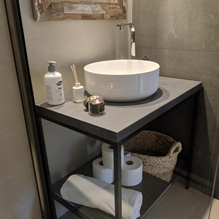 Casa Alea - One-Bedroom Apartment - 12