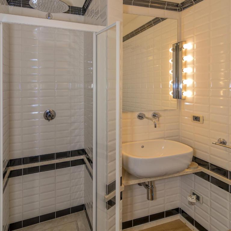 B&B Di Camilla - Camera Quadrupla con Bagno Privato - 1