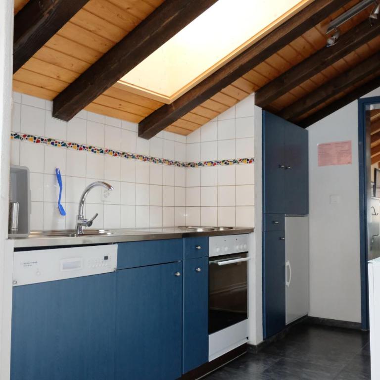 Artist Apartments & Hotel Garni - Apartment mit 2 Schlafzimmern und Blick auf das Matterhorn - 6