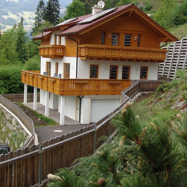 Ferienhaus Enterberg - Ferienhaus mit Balkon und Terrasse - 2