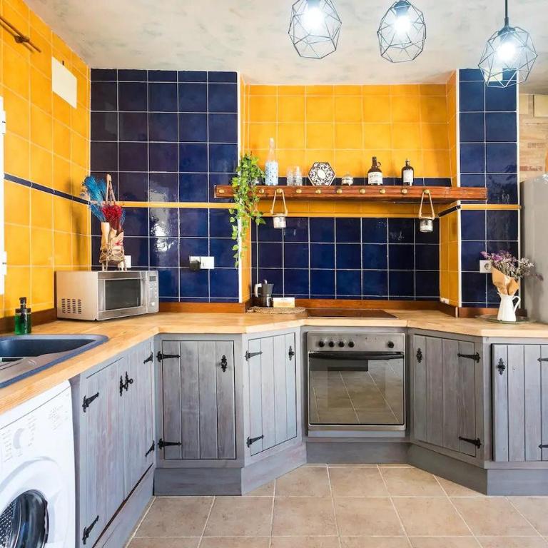 Penthouse. Old city Alicante - One-Bedroom Apartment - 11