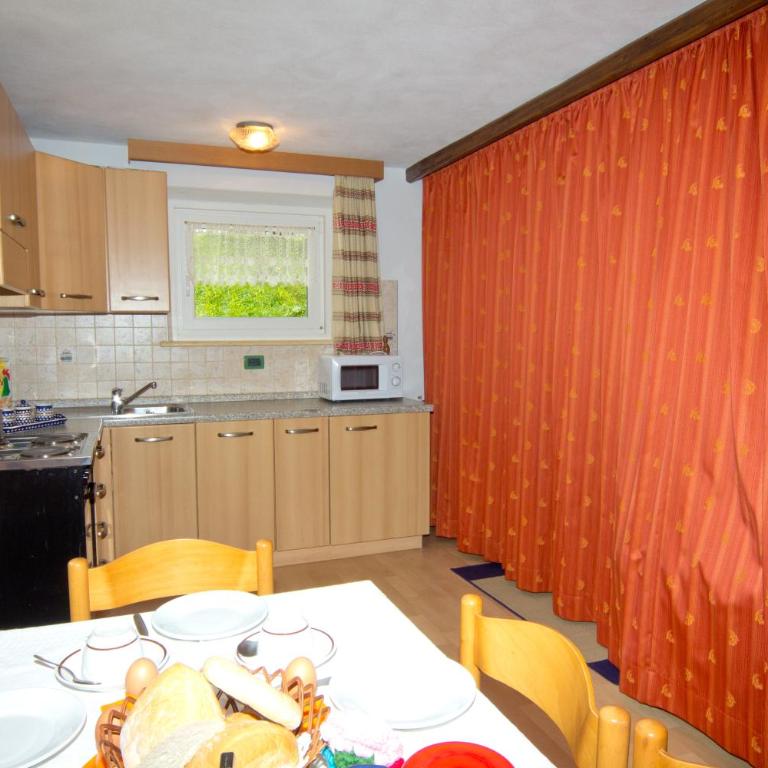 Appartamenti Lezuo Iris - One-Bedroom Apartment - Basement - 3