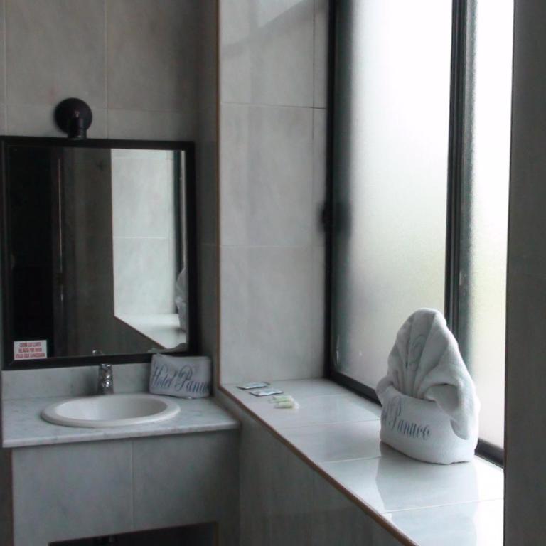 Hotel Panuco - Suite con bañera de hidromasaje - 5