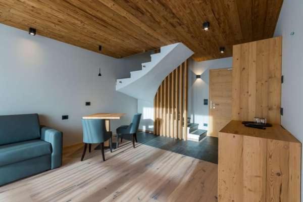 Arnica Mountain Hotel - Suite - 5