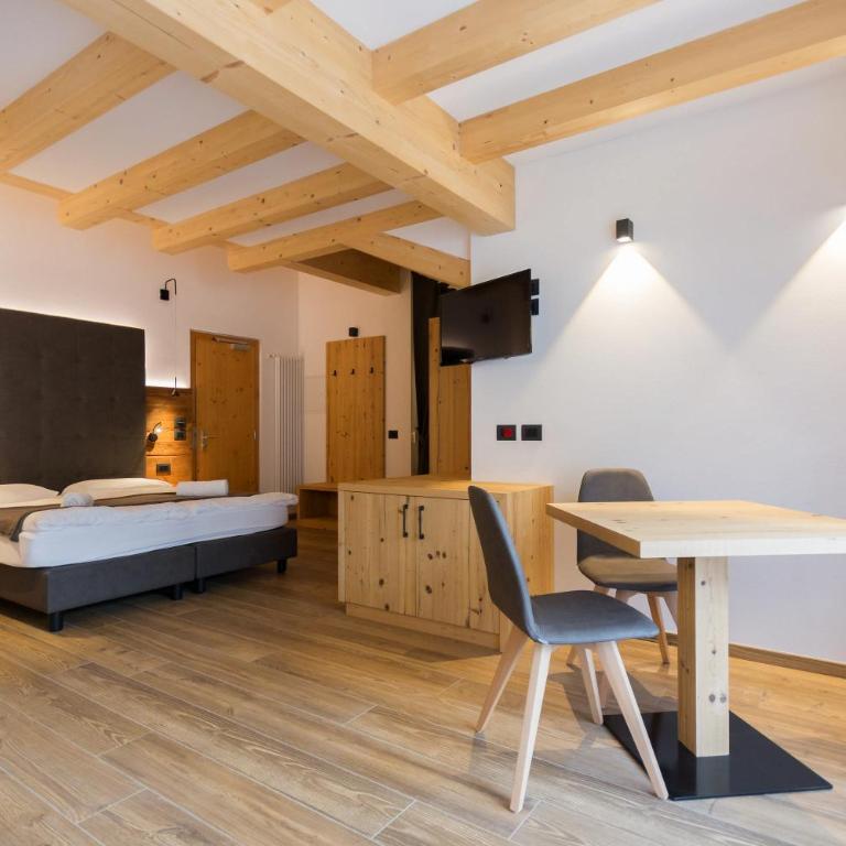 Arnica Mountain Hotel - Junior Suite con Balcone - 1