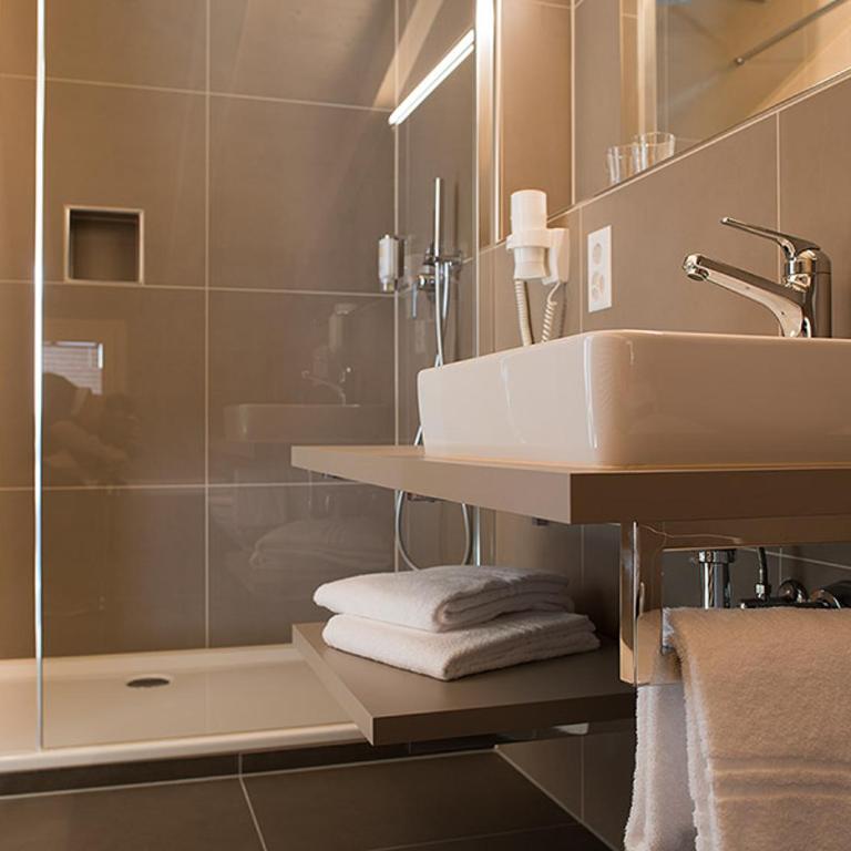 Hotel Silberhorn - Superior Zimmer mit Talblick - Holz 100 - 5