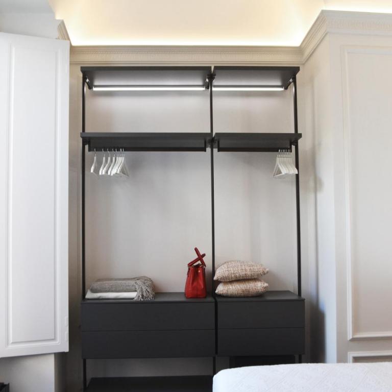 PALAZZO DELLE SIRENE Deluxe Apartment & Boutique Rooms - Camera Matrimoniale - 4