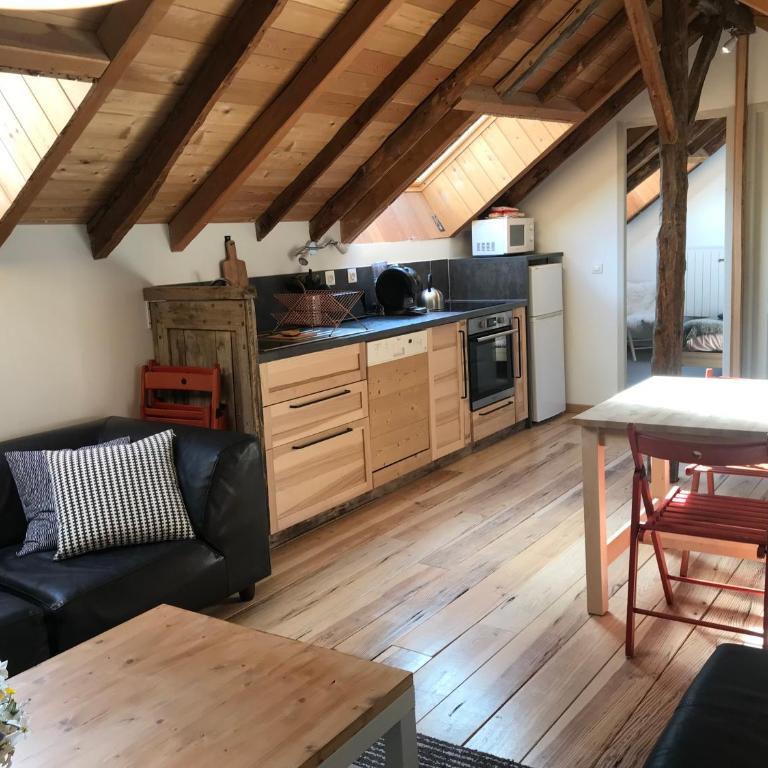 Appartement Duplex avec Jardin Attenant - Appartement - 2