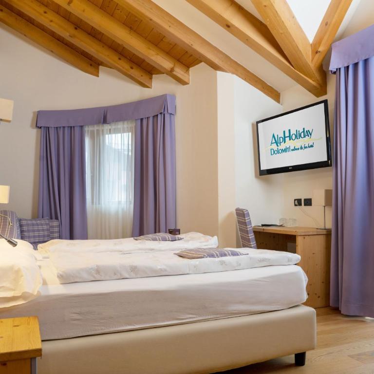 Alpholiday Dolomiti Wellness & Family Hotel - Suite Junior con balcón - 2