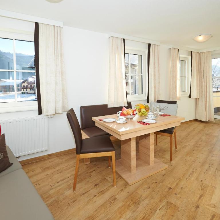 Alpine Active Weitgasser - Apartment mit 2 Schlafzimmern, 2 Badezimmern und Balkon - 21