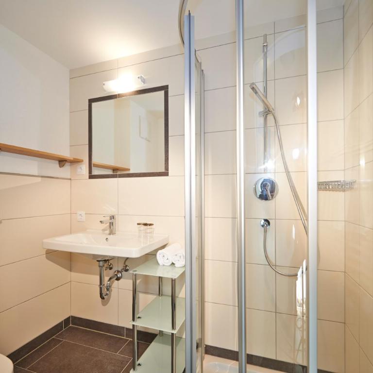 Alpine Active Weitgasser - Apartment mit 2 Schlafzimmern, 2 Badezimmern und Balkon - 23