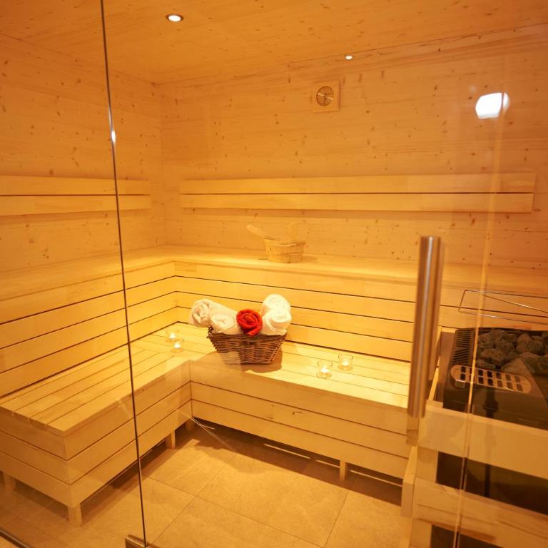Alpine Active Weitgasser - Apartment mit 2 Schlafzimmern, 2 Badezimmern und Balkon - 26