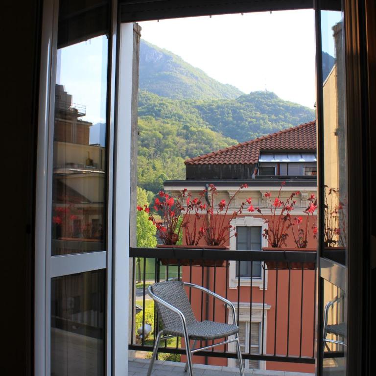 SoloSonno - Camera Matrimoniale/Doppia con Letti Singoli con Balcone - 13