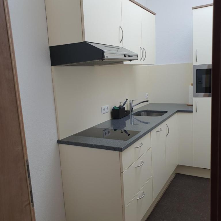 Apart Felsenhof - Apartment mit Dusche - 4
