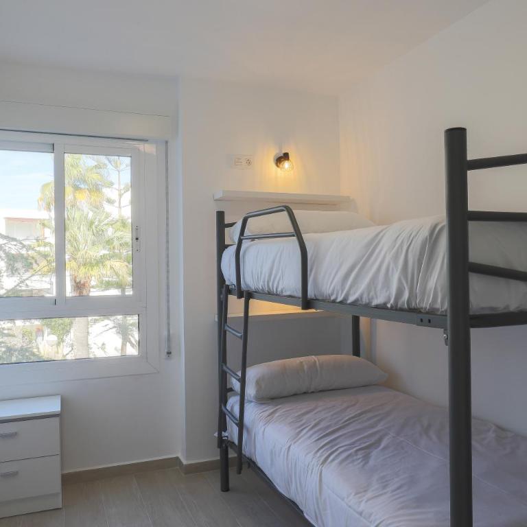 Stay In Gran Alacant - Three-Bedroom Apartment - 10