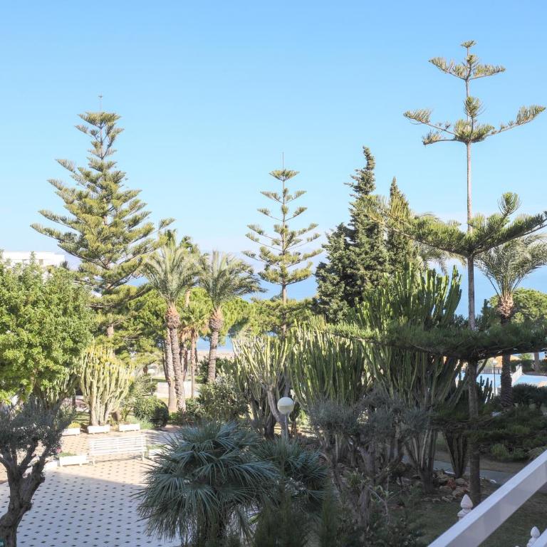 Stay In Gran Alacant - Three-Bedroom Apartment - 26
