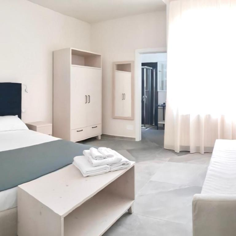 B&B Felix - Porto Cesareo - Camera Quadrupla con Bagno Privato - 1