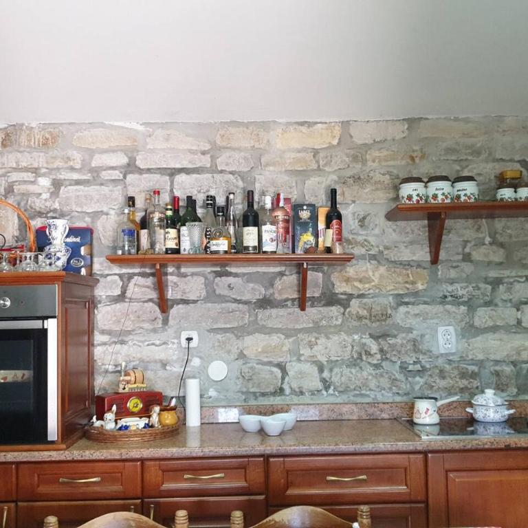 Guest House Maza - Five-Bedroom House - 64