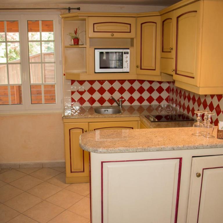 Hôtel & Spa La Villa - Suite (2 Adults + 2 Children) with Kitchen - 4