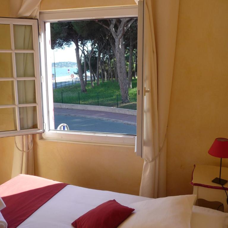 Hôtel & Spa La Villa - Suite (2 Adults + 2 Children) with Kitchen - 3