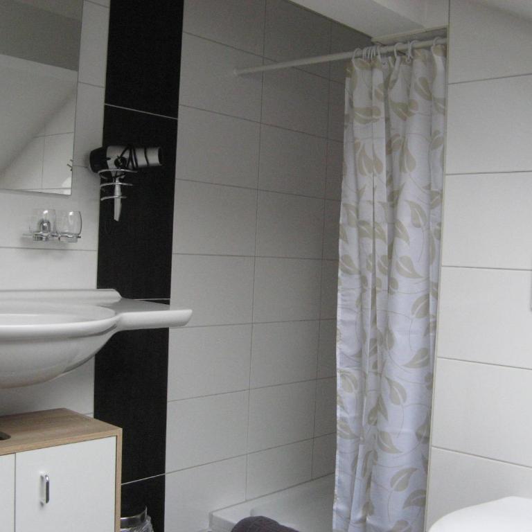 Haus Alpenrose - Apartamento con vistas al castillo - Ático - 7
