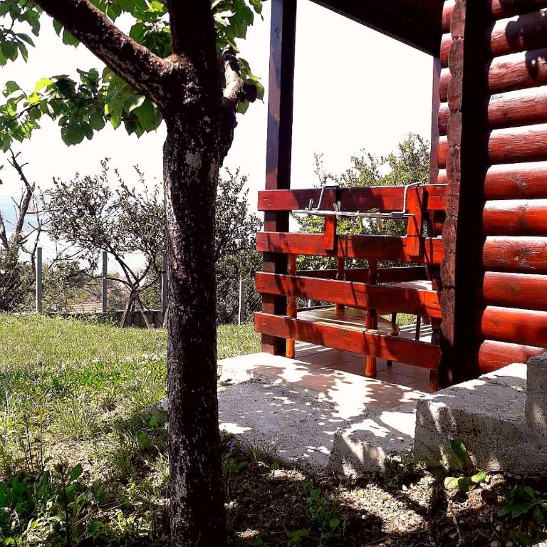 Timber House - Vacation Home - 3