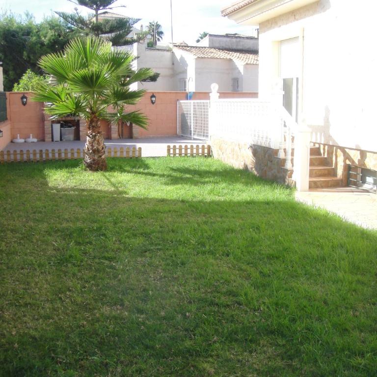 CHALET MUY CERCA DE LA PLAYA CON PISCINA PRIVADA - Casa de 7 dormitorios - 12