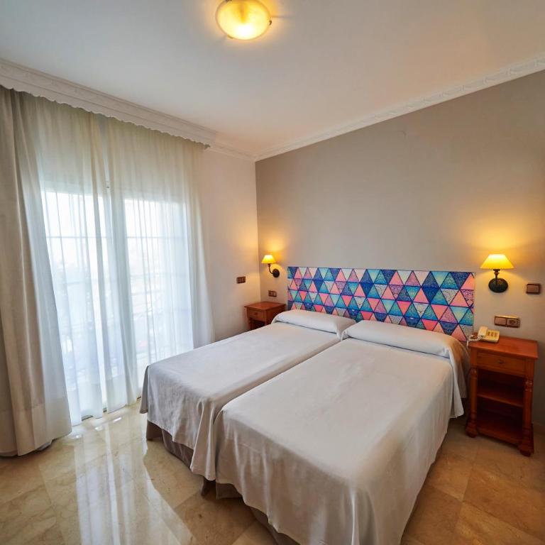 Hotel Bajamar Centro - Habitación Doble - 1 o 2 camas - 26