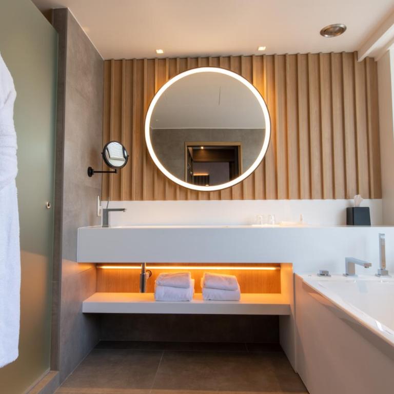 Best Western Premier Hotel de la Paix - Suite 1 Chambre - 2