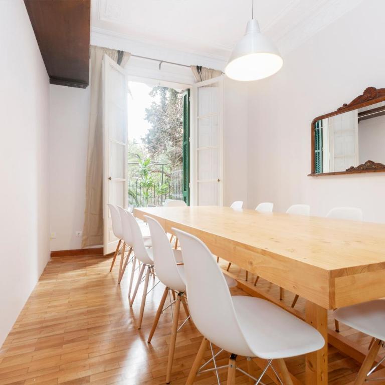Be Barcelona Plaza Catalunya - Six-Bedroom Apartment - Balmes, 23 - 5