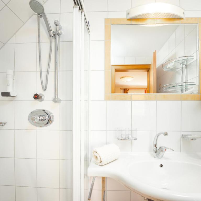 Pension Glitschnerhof - Doppelzimmer - 6