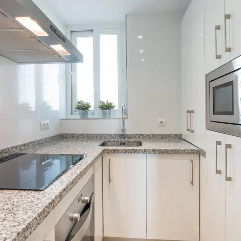 TGH/ Fuengirola frente al mar - Apartamento de 1 dormitorio - 35