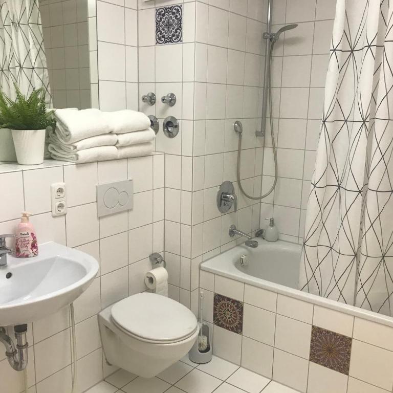 Baynunah Suites Aparthotel - Two-Bedroom Suite - 11