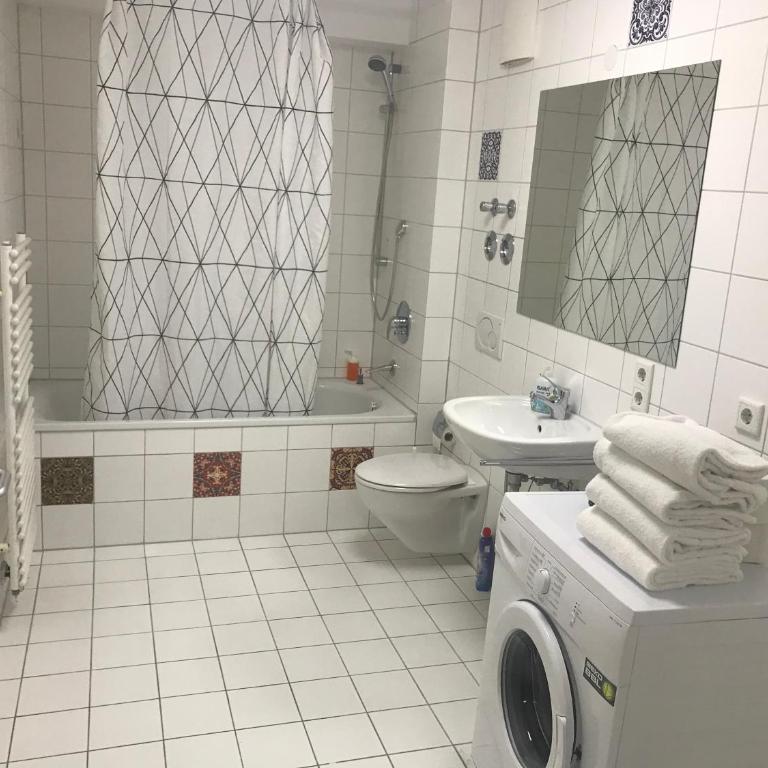 Baynunah Suites Aparthotel - Two-Bedroom Apartment - 15