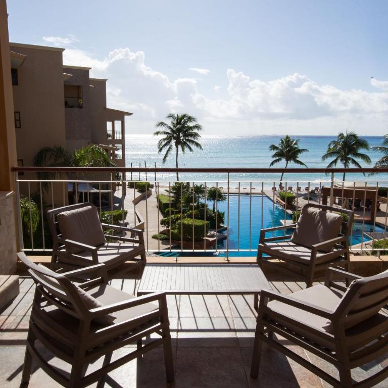 El Faro 304 CORAL 3 Bdr Penthouse - Three-Bedroom Apartment - 1
