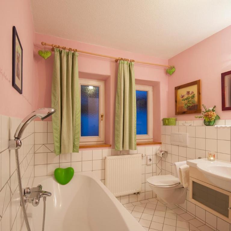 Hannas ALPENGRUSS Apartment & Zimmer - Apartment mit 2 Schlafzimmern - 12