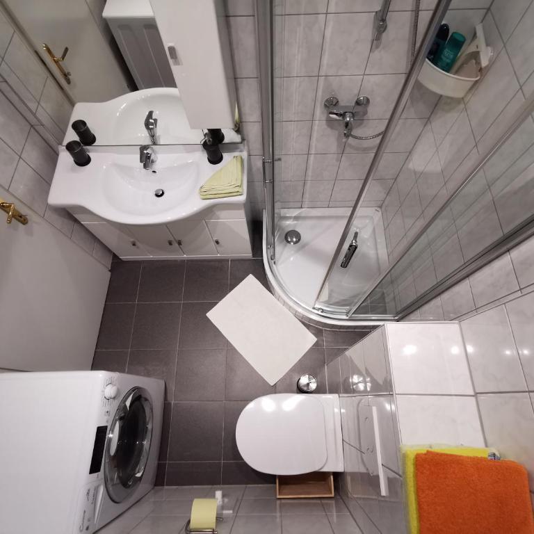Studios Klagenfurt - Studio mit Kingsize-Bett - 6
