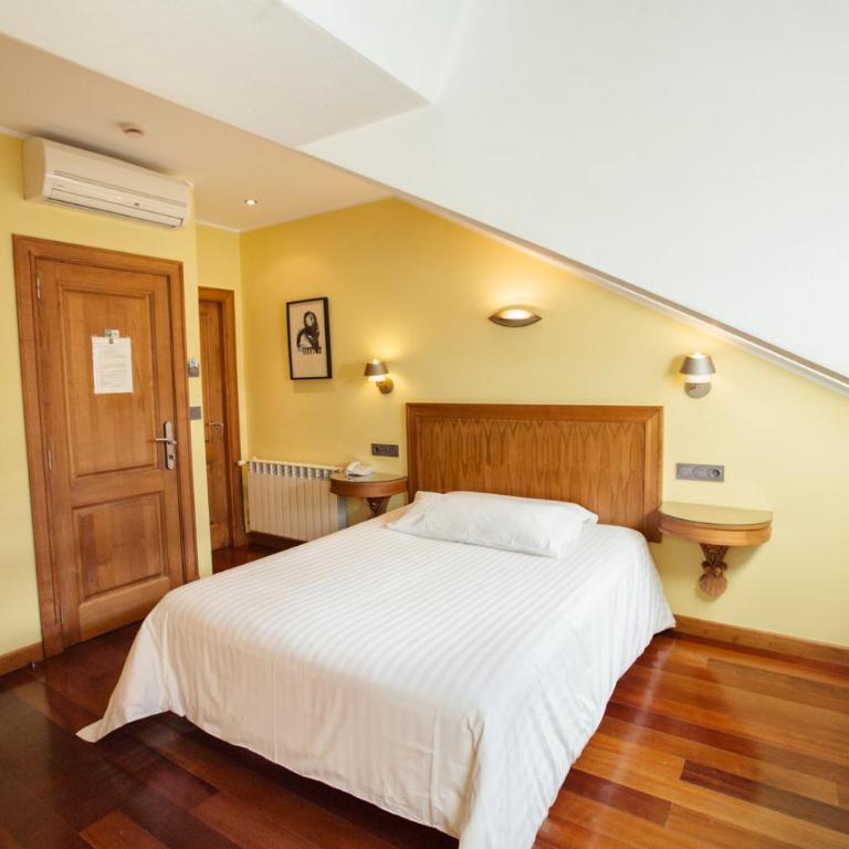 Hotel El Sella - Habitación Doble - Ático - 3