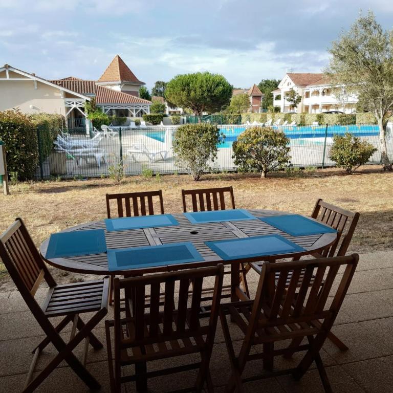 Appt 40m2 Résidence 3*** 10mn plages - Apartment mit 2 Schlafzimmern - 5