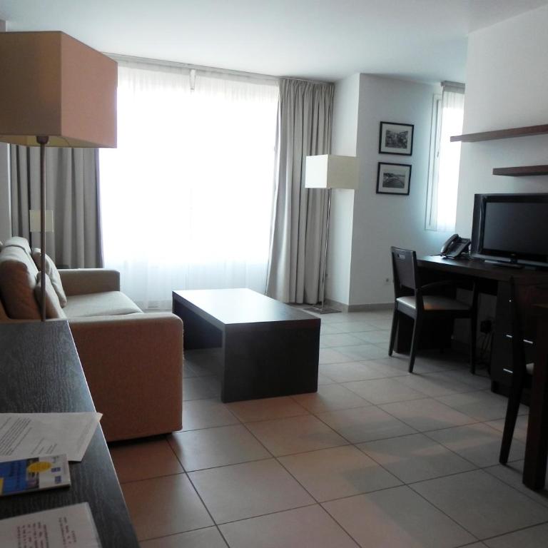 Residence Services Calypso Calanques Plage - Appartement Supérieur 1 Chambre (3 Adultes) - 2